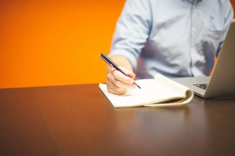 How to Write Walkthroughs Without Spoiling the Fun