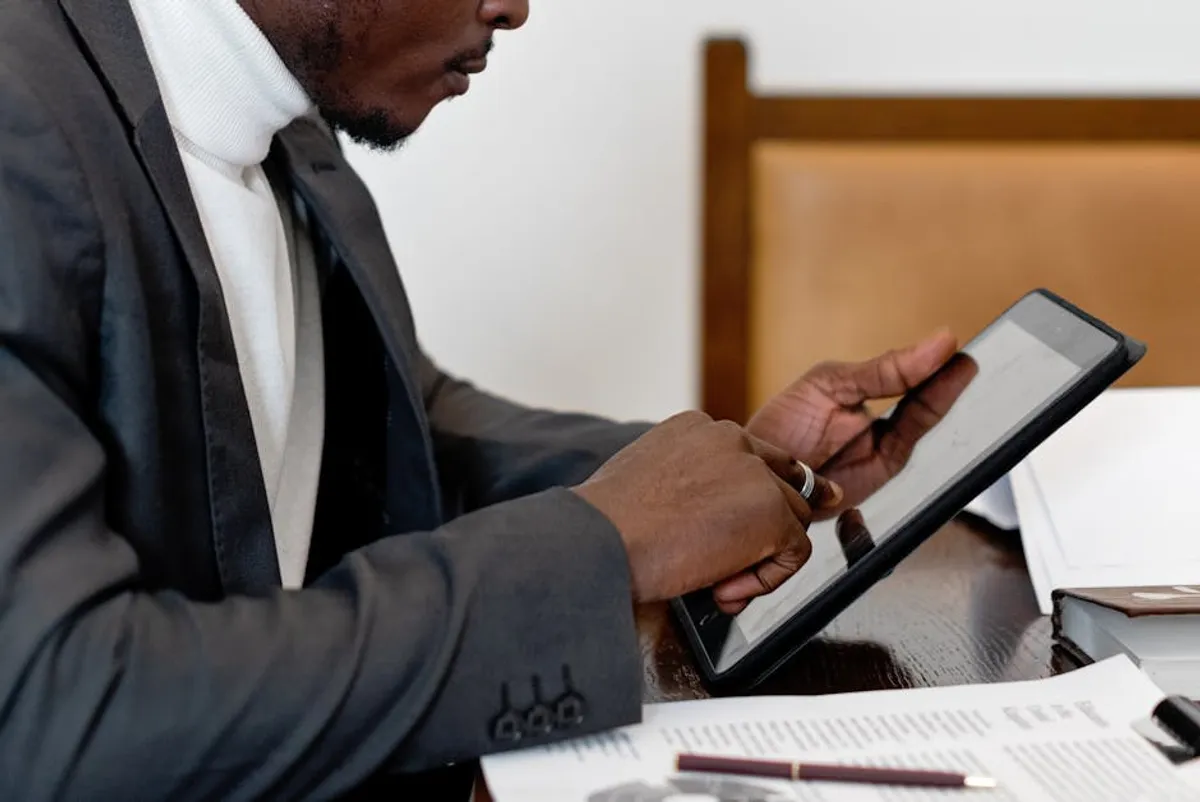 How truecrawns.com fits into the wider web services and digital publishing conversation